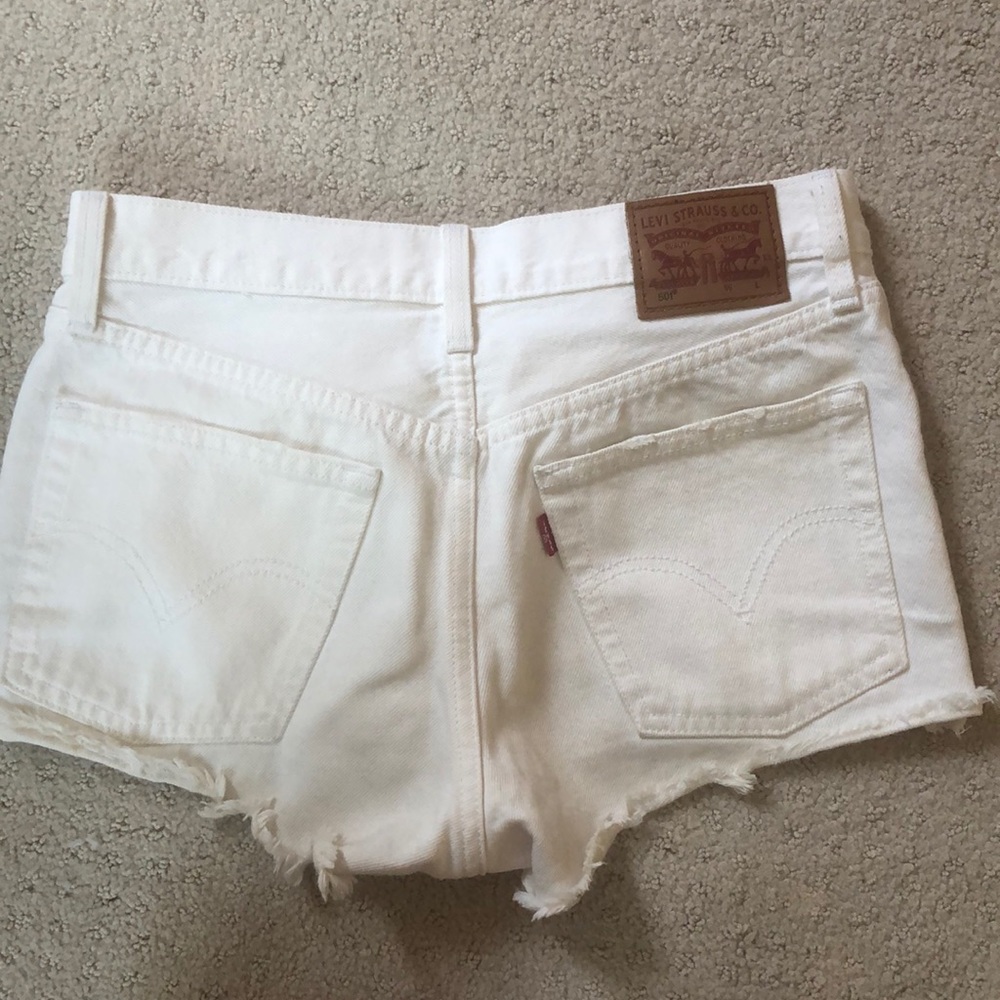 LEVI SHORTS!!!!